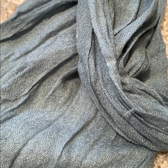 🌻2 for $15- Beautiful Blue-Grey Scarf - Picture 2 of 3